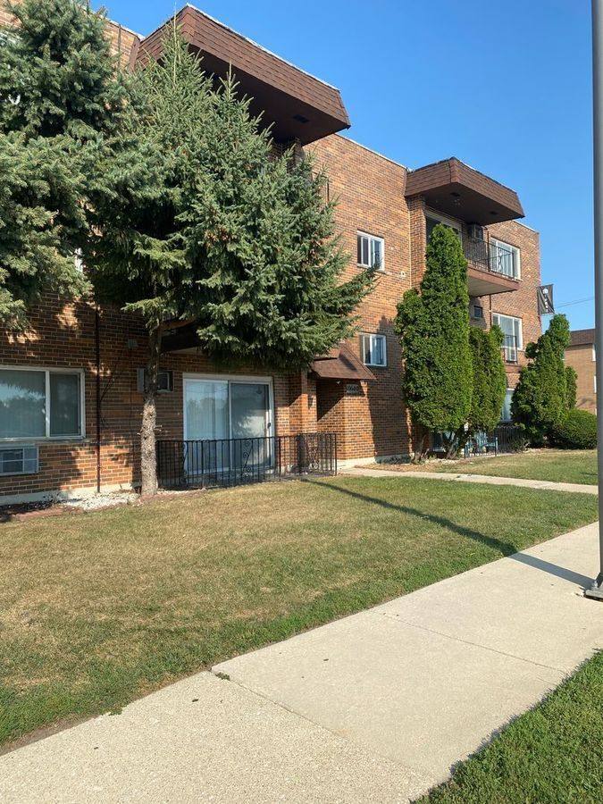 10600 Central Ave #103 in Chicago Ridge, IL | 2 Beds 1 Bath Apartment ...