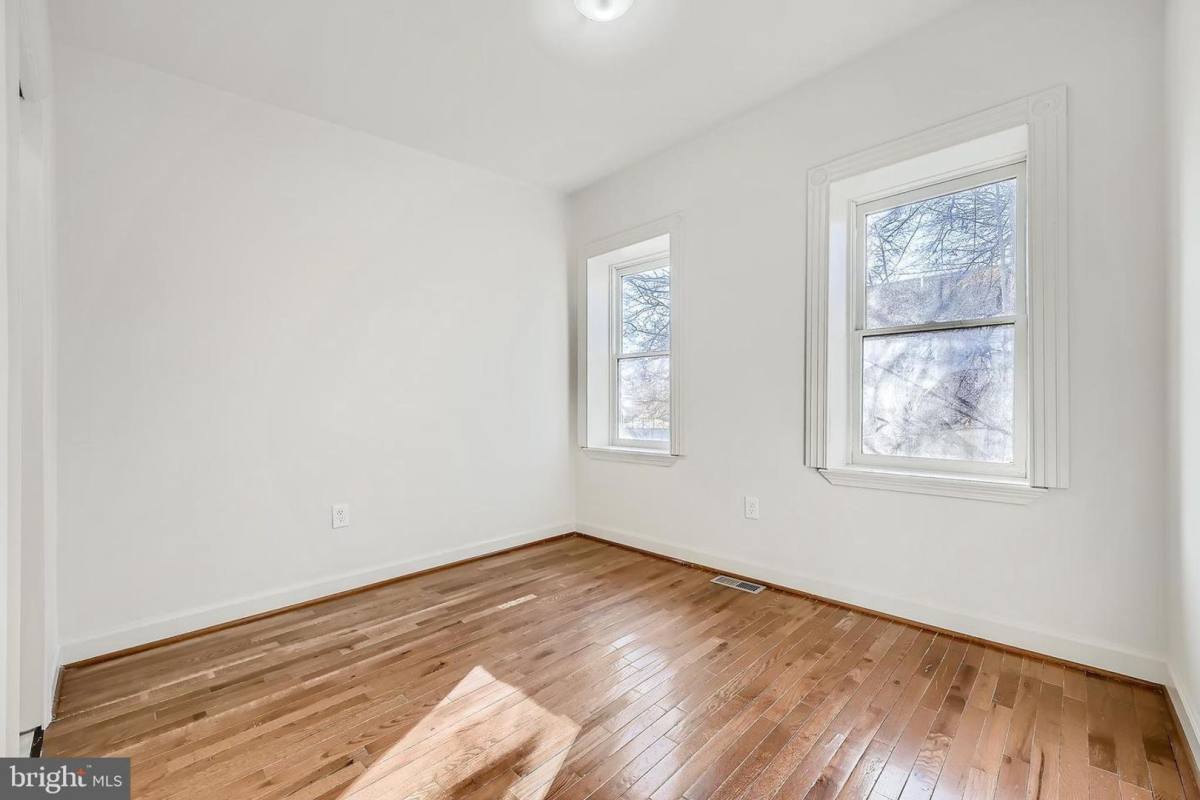 Townhouse for rent at 456 E Federal St, Baltimore, MD 21202