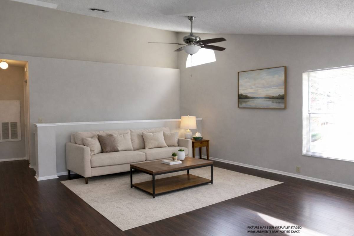 Condo for rent at 5408 E Michigan St #8, Orlando, FL 32812