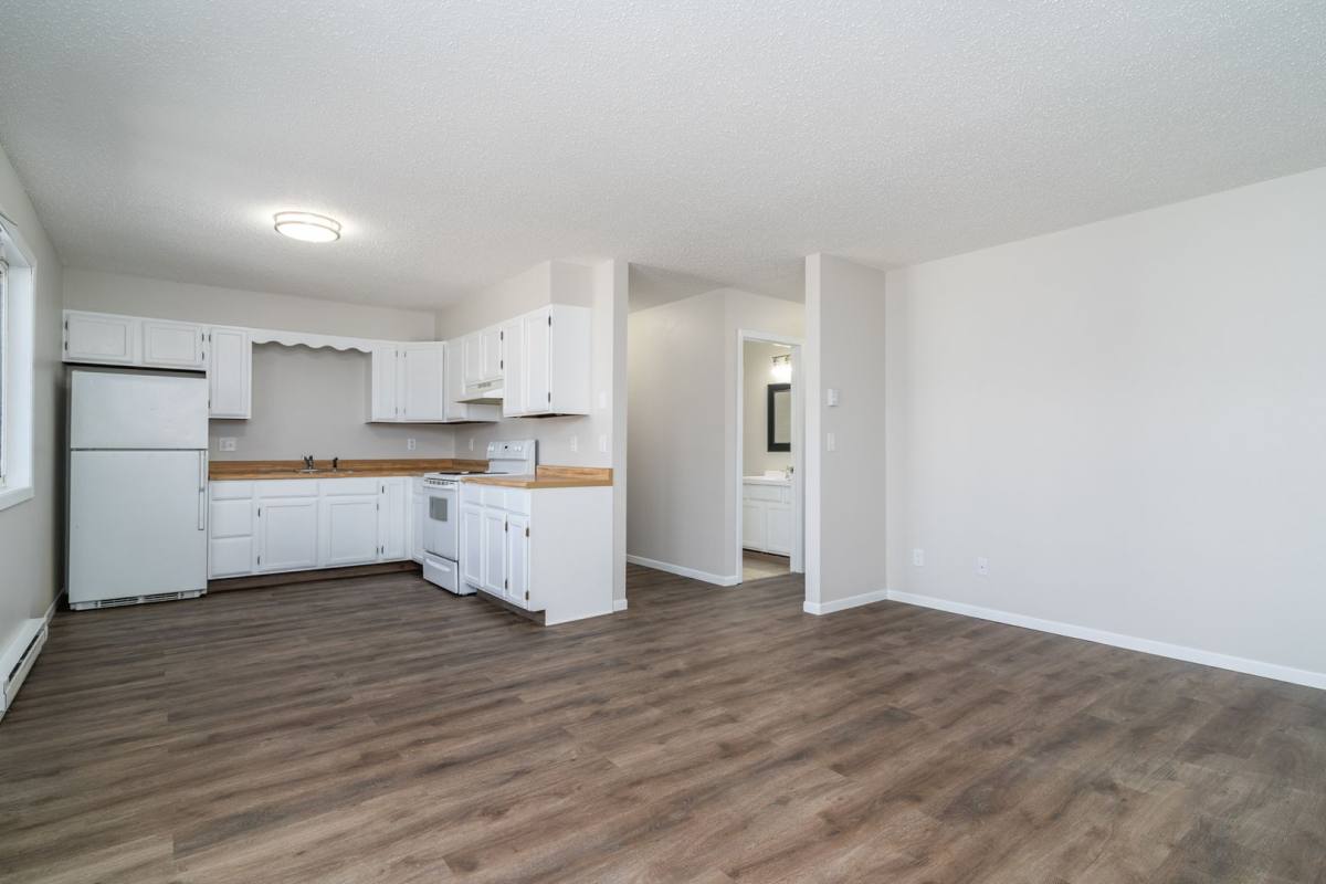 Apartment for rent at 4811 7th Ave N, Grand Forks, ND 58201