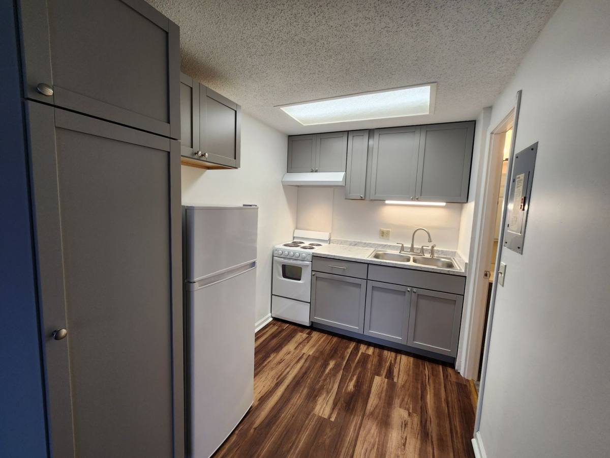 Apartment for rent at 5601 S Winthrop Court, Terre Haute, IN 47802