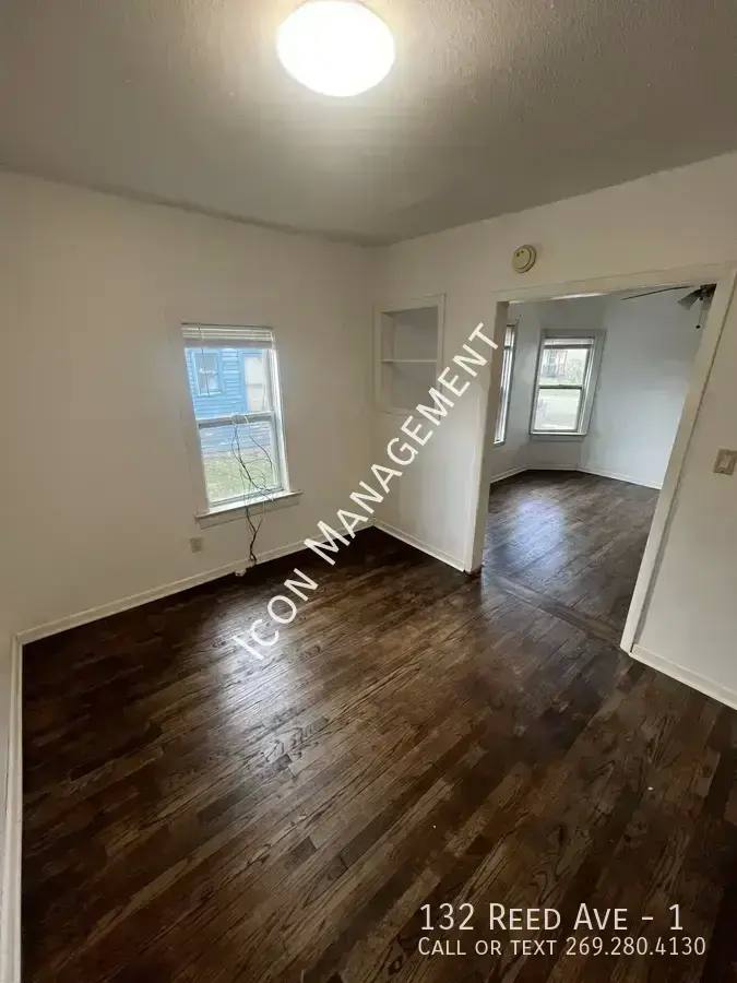 Apartment for rent at 132 Reed Ave #1, Kalamazoo, MI 49001