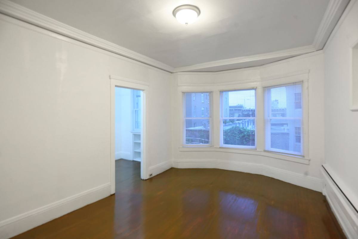 Apartment for rent at 1235 Bush St, San Francisco, CA 94109