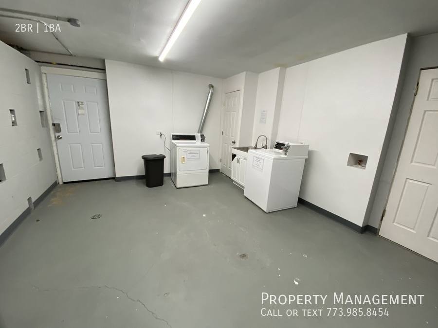 Apartment for rent at 2206 Hebron Ave E, Zion, IL 60099