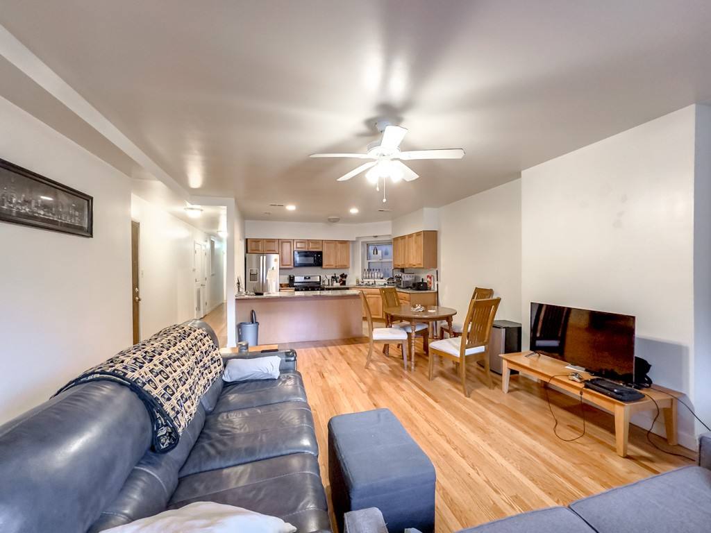 Apartment for rent at 6709 Sheridan #SA8, Chicago, IL 60626