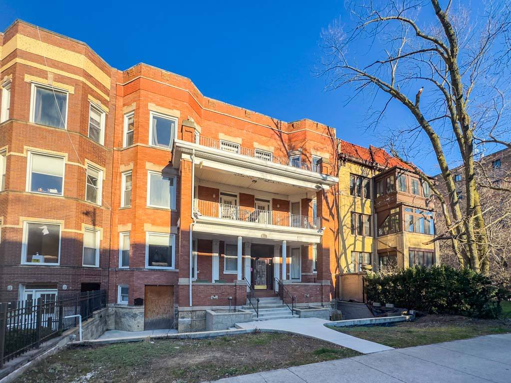 Apartment for rent at 6711 Sheridan #S3, Chicago, IL 60626