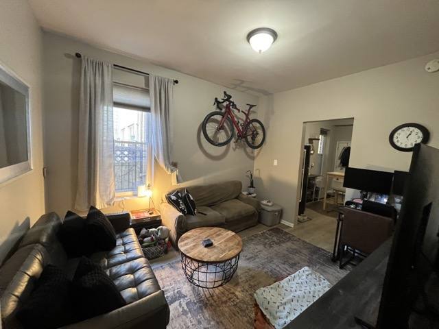 Apartment for rent at 2039 N Honore St #2R, Chicago, IL 60614