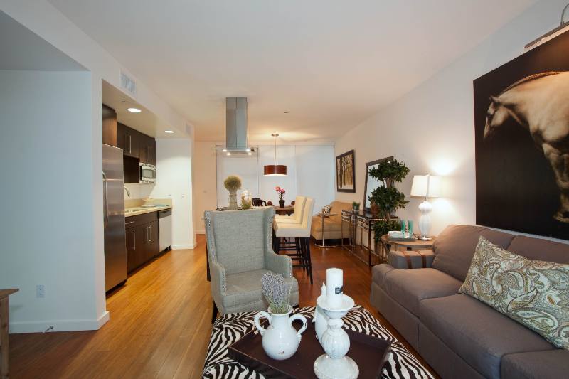 Apartment for rent at 4547 Eagle Rock Blvd, Los Angeles, CA 90041