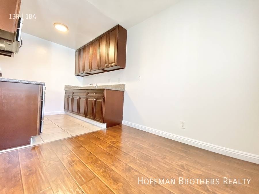 Apartment for rent at 16215 Vanowen St #11, Van Nuys, CA 91406