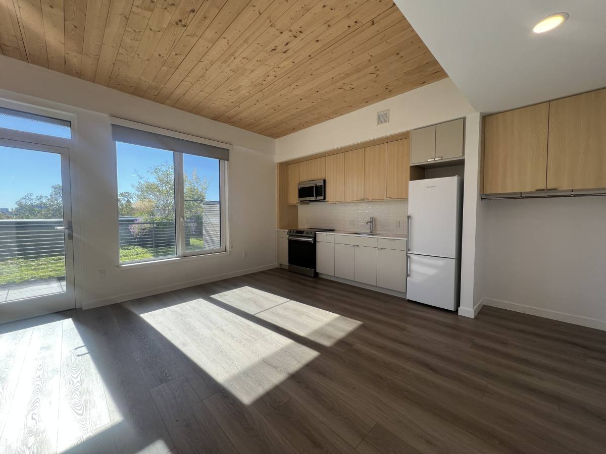 Apartment for rent at 154 Broadway #408, Somerville, MA 02145