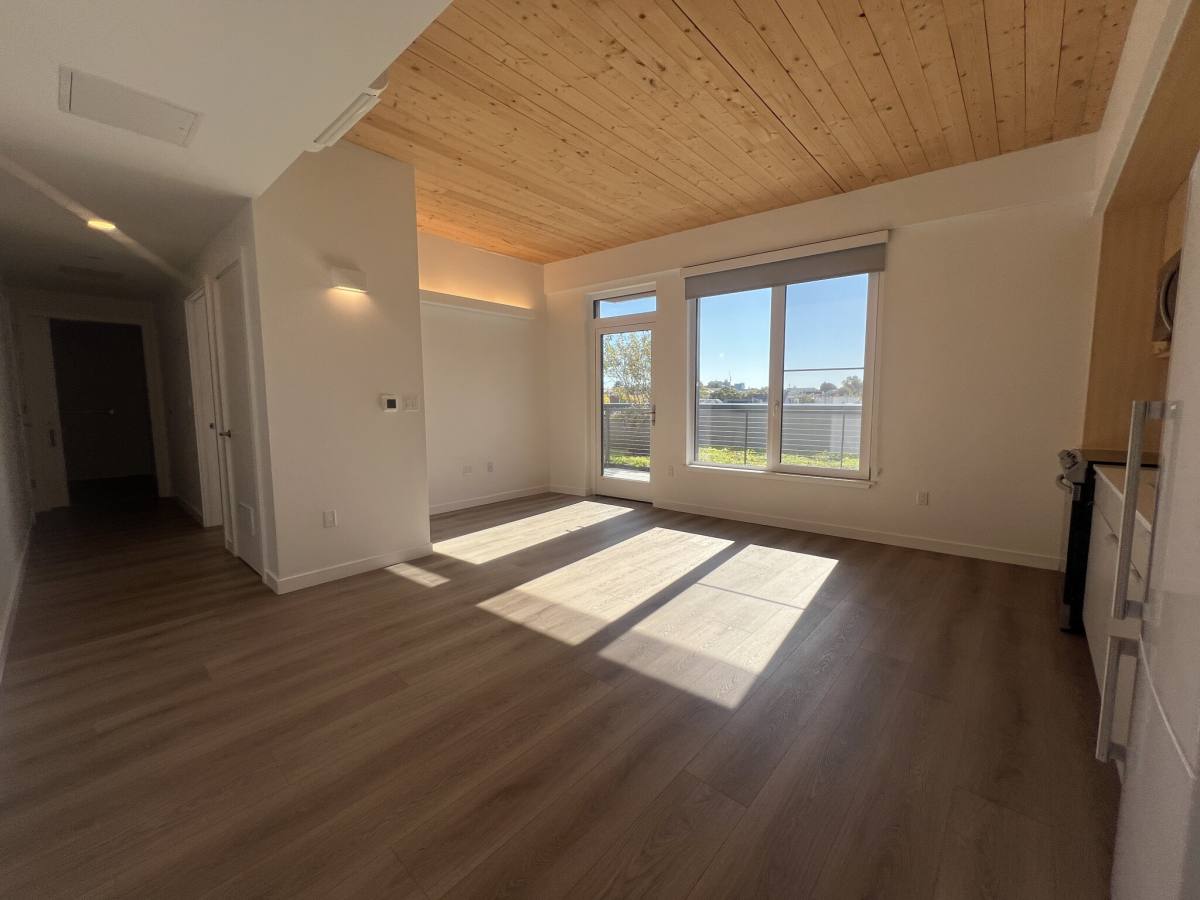Apartment for rent at 154 Broadway #408, Somerville, MA 02145