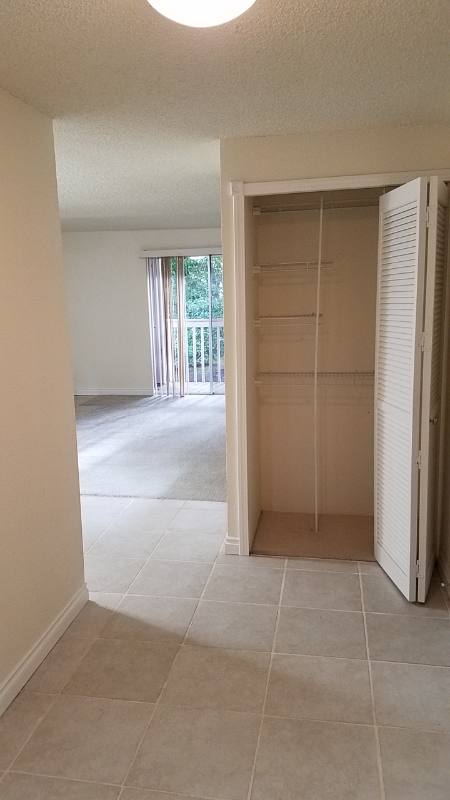 Condo for rent at 14527 NE 40th St #G101, Bellevue, WA 98007
