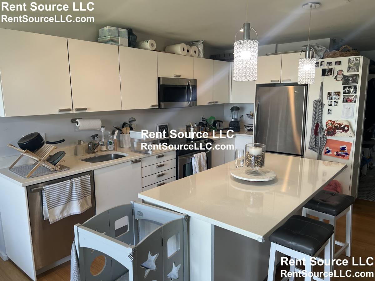 Apartment for rent at 2 Earhart St #817, Cambridge, MA 02141
