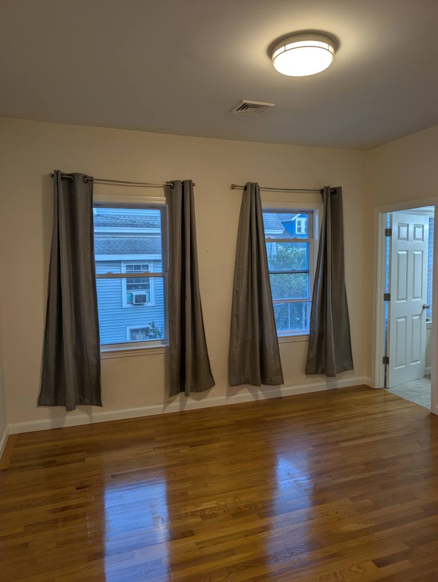 Apartment for rent at 163 Ferry St #2, Malden, MA 02148