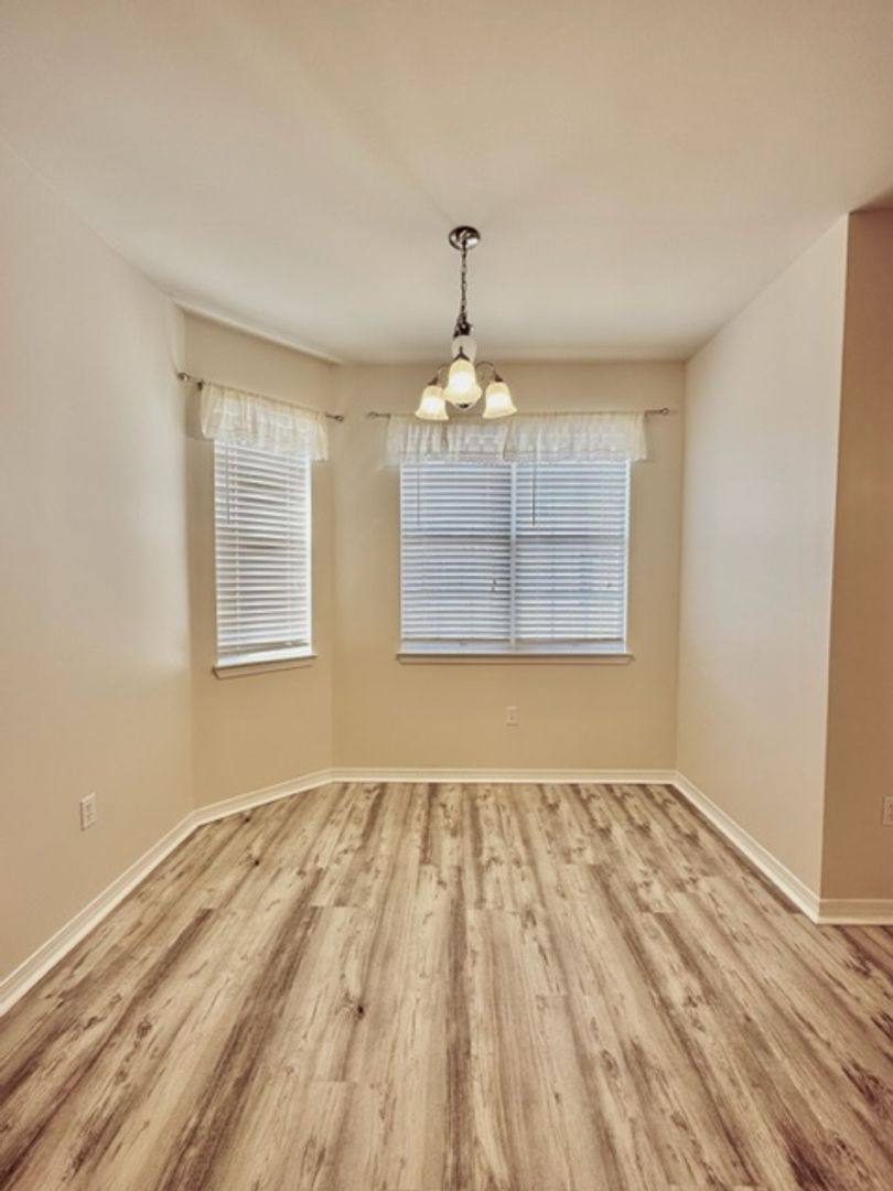 House for rent at 609 Prairie St, Crestview, FL 32536
