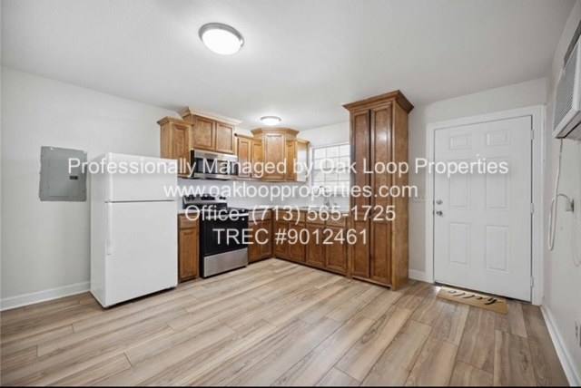 House for rent at 220 Armstrong St, Houston, TX 77029