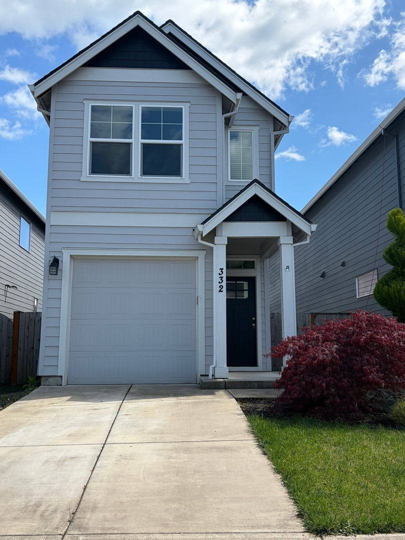 House for rent at 332 E Wayno Way, Newberg, OR 97132