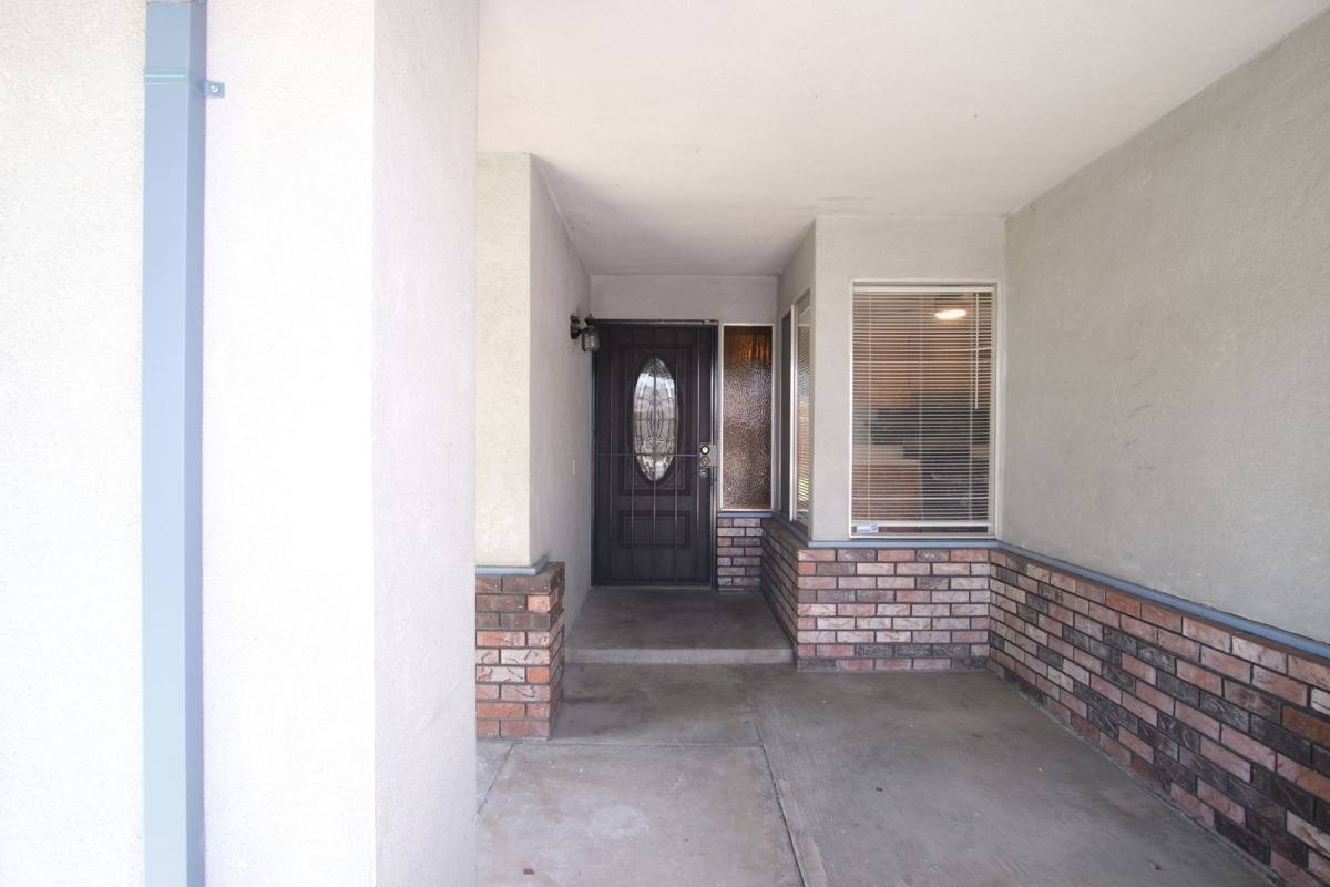 House for rent at 121 Eula Dr, Modesto, CA 95354