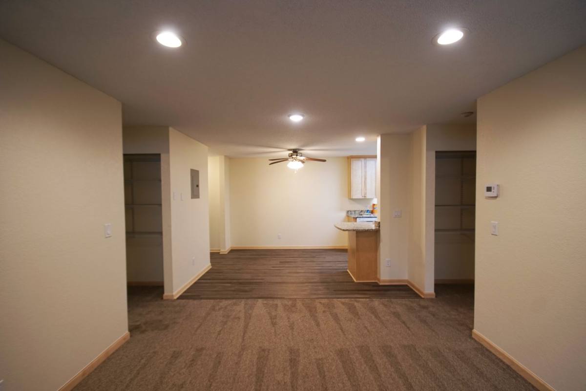 Apartment for rent at 501 E Burnsville Parkway, Burnsville, MN 55337