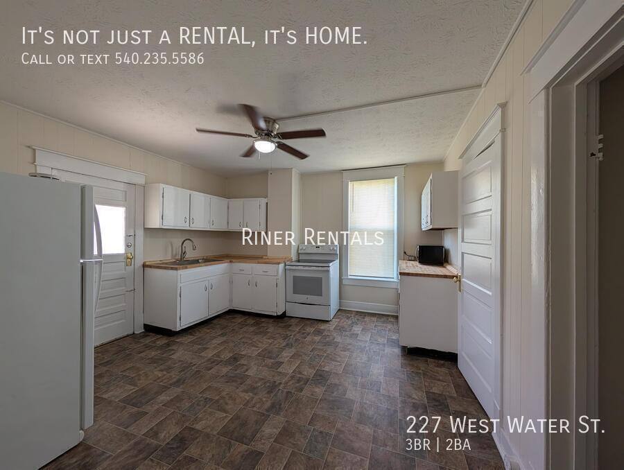 House for rent at 227 W Water St, Harrisonburg, VA 22801