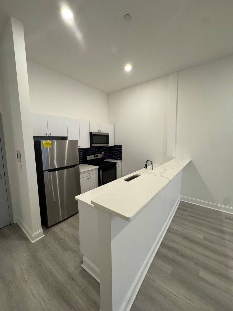 Apartment for rent at 901 Quarry St, Darby, PA 19023