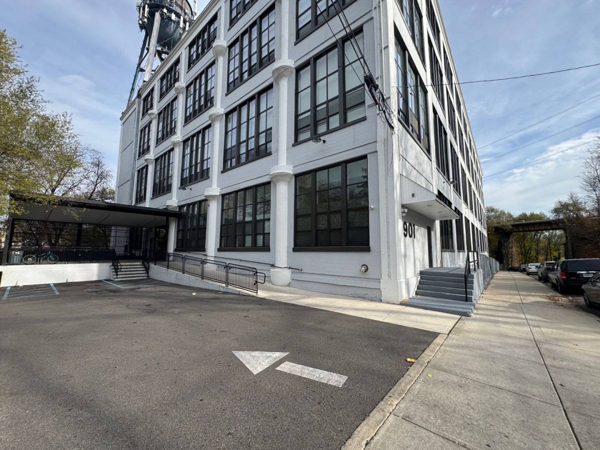 Apartment for rent at 901 Quarry St, Darby, PA 19023