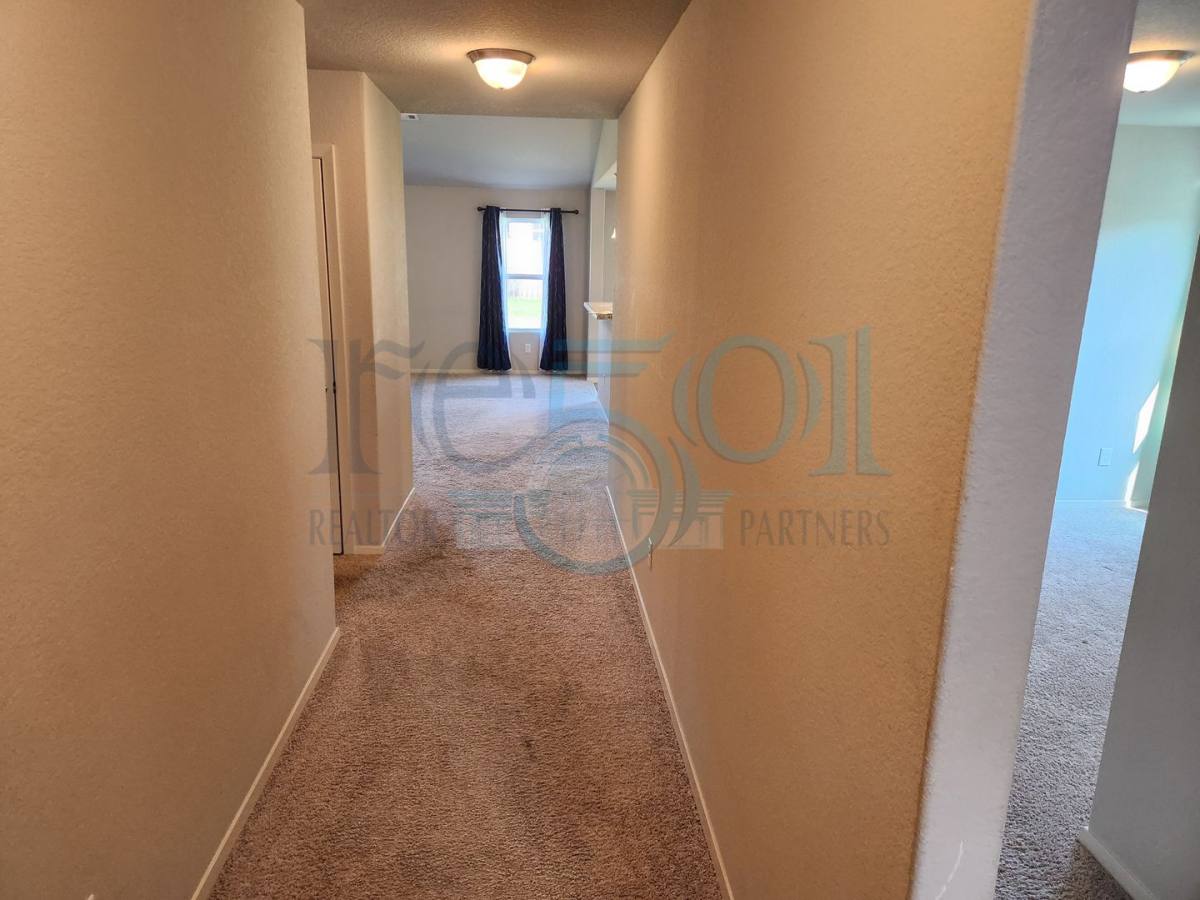 House for rent at 31 Avant Garde Dr, Little Rock, AR 72204