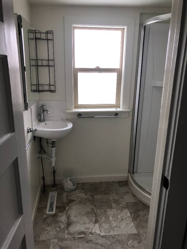 House for rent at 1424 E Lyndale Ave, Helena, MT 59601