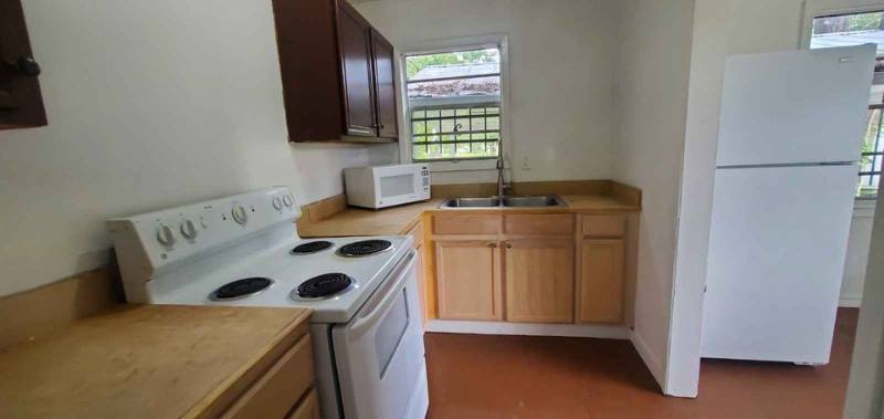Apartment for rent at 2270 Johnson St, Beaumont, TX 77703