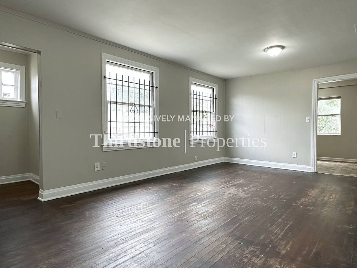 House for rent at 562 W 49th St, Jacksonville, FL 32208