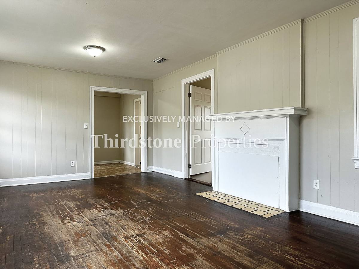 House for rent at 562 W 49th St, Jacksonville, FL 32208