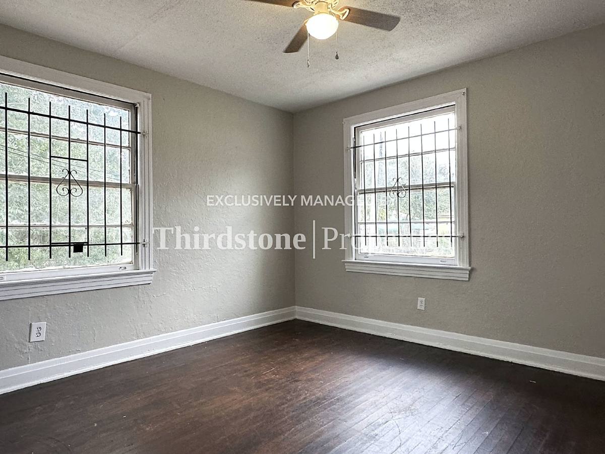 House for rent at 562 W 49th St, Jacksonville, FL 32208