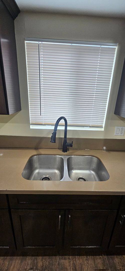 Apartment for rent at 611 E 75th St, Los Angeles, CA 90001