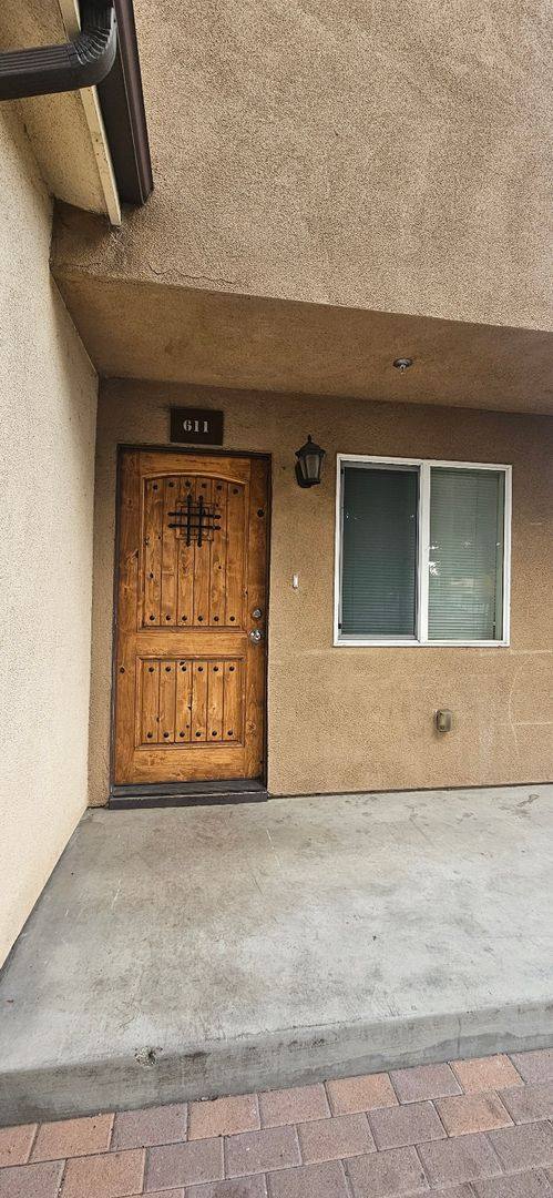 Apartment for rent at 611 E 75th St, Los Angeles, CA 90001