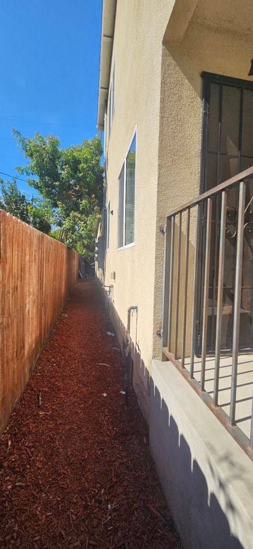 Apartment for rent at 1631 E 85th St, Los Angeles, CA 90001