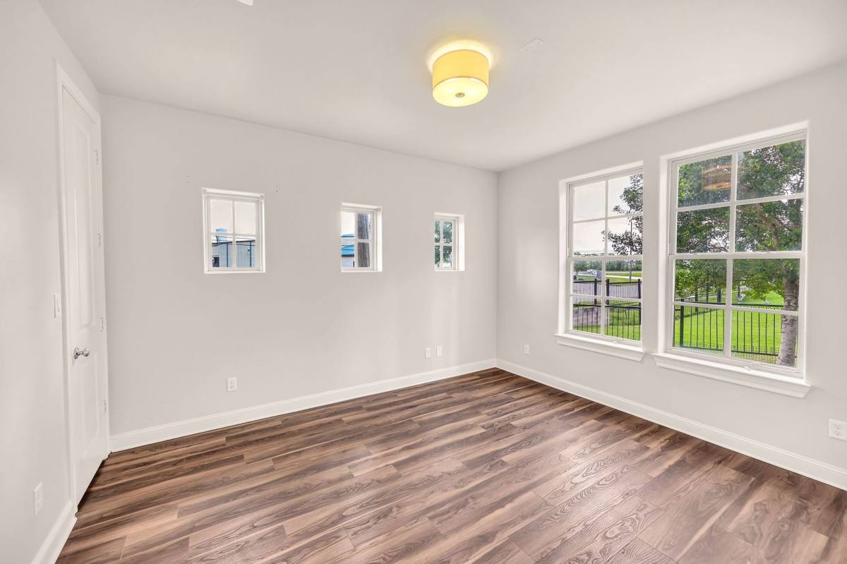 House for rent at 9644 Knight Rd, Houston, TX 77045