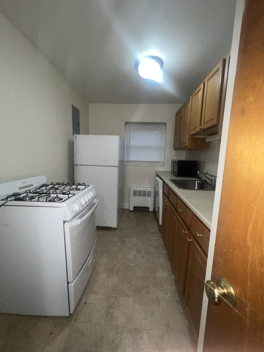 Apartment for rent at 1 Brattle Dr #U11, Arlington, MA 02474