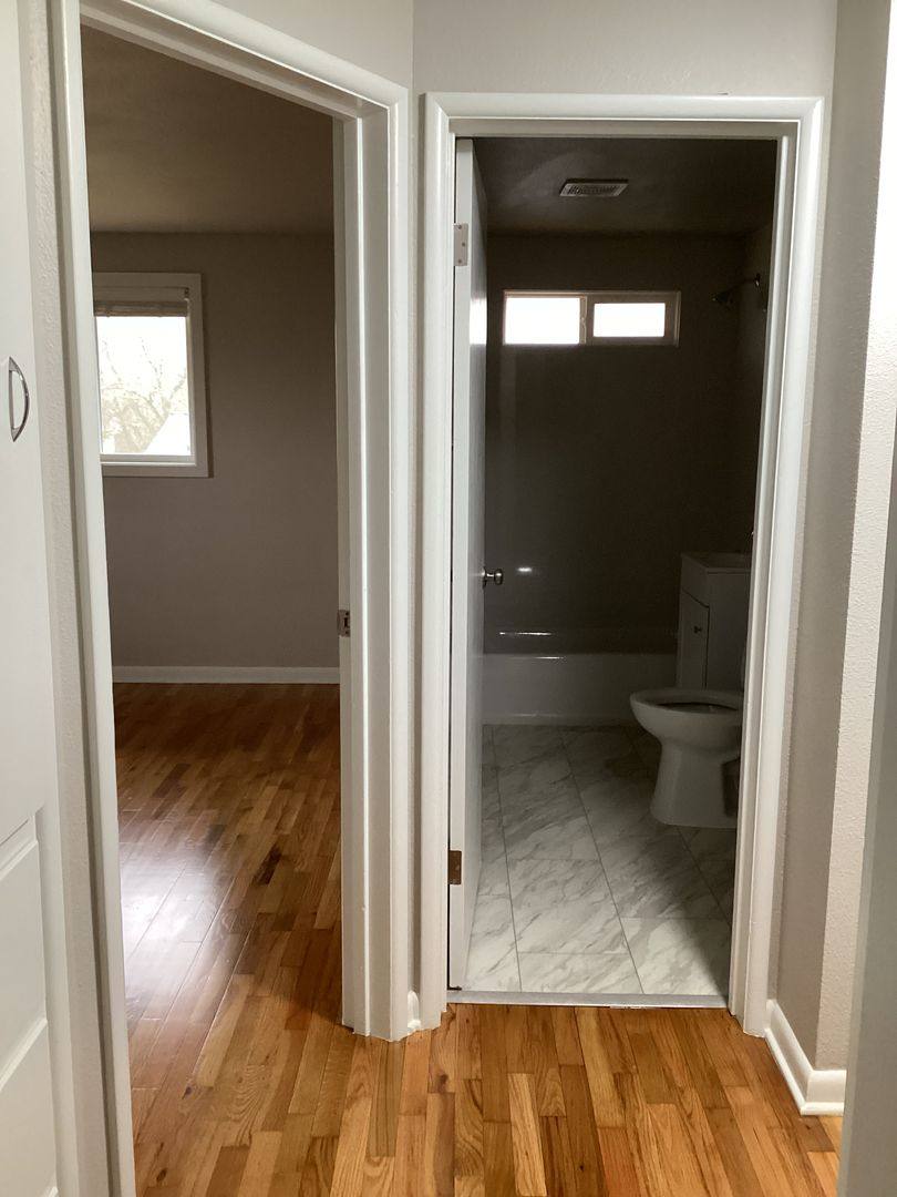 Townhouse for rent at 1332 8th Ave SW, Albany, OR 97321
