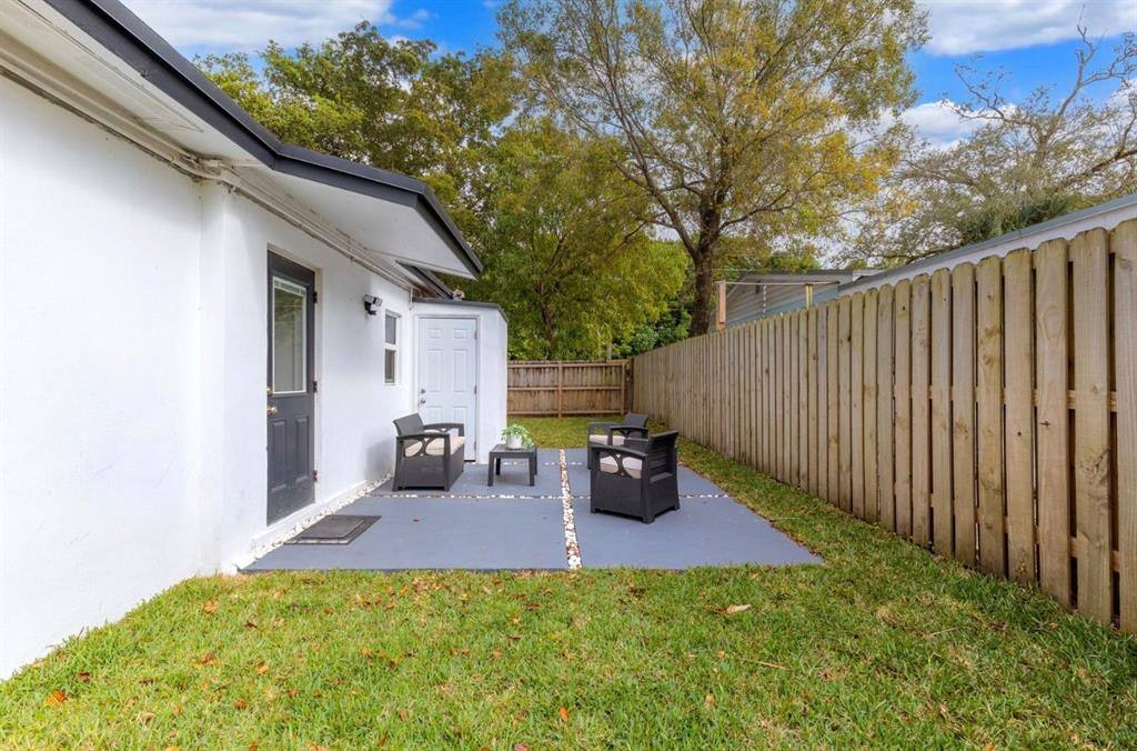 Apartment for rent at 3201 SW 9th Ave, Fort Lauderdale, FL 33315