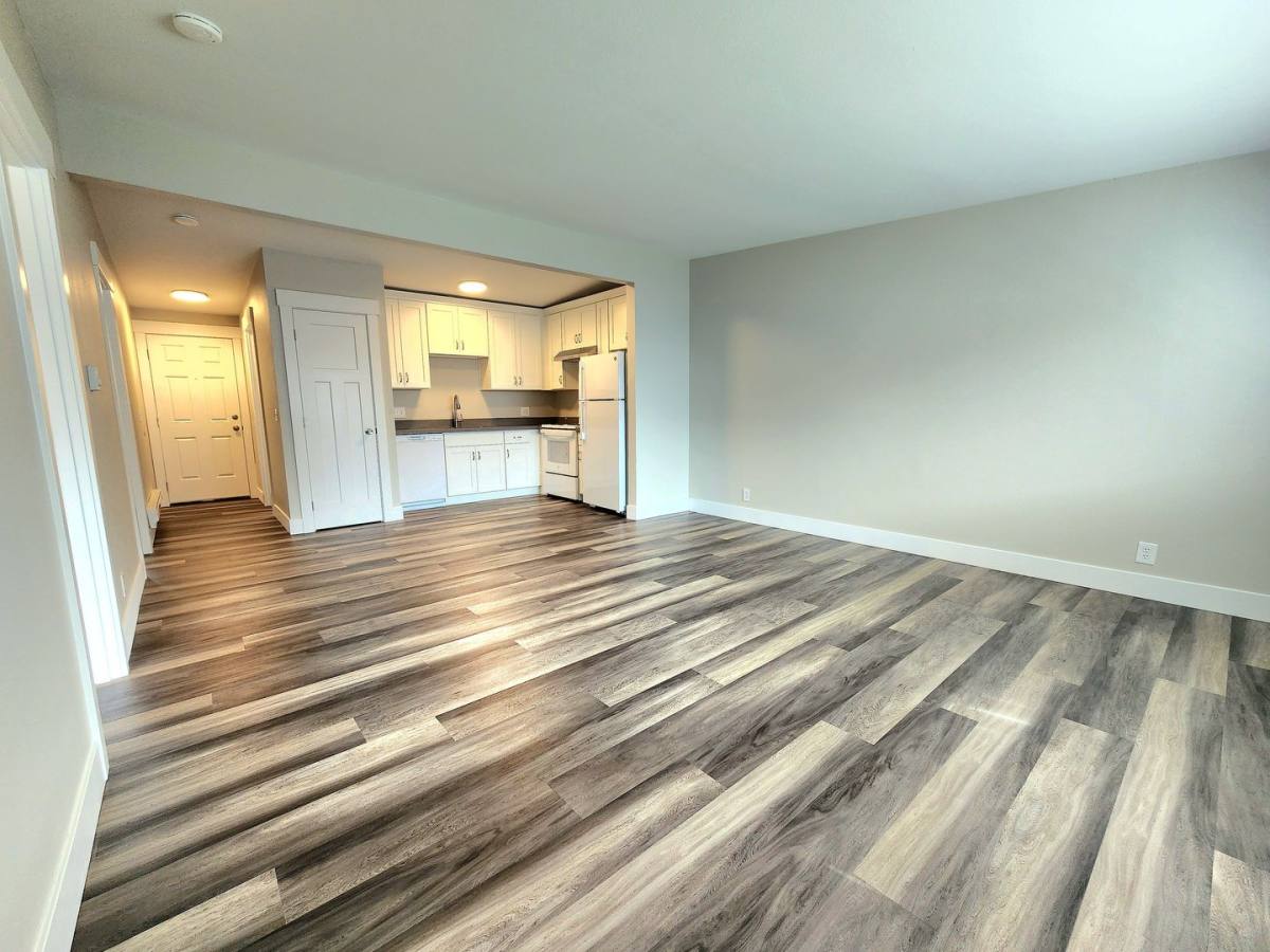Apartment for rent at 731 5th Ave S, Kent, WA 98032
