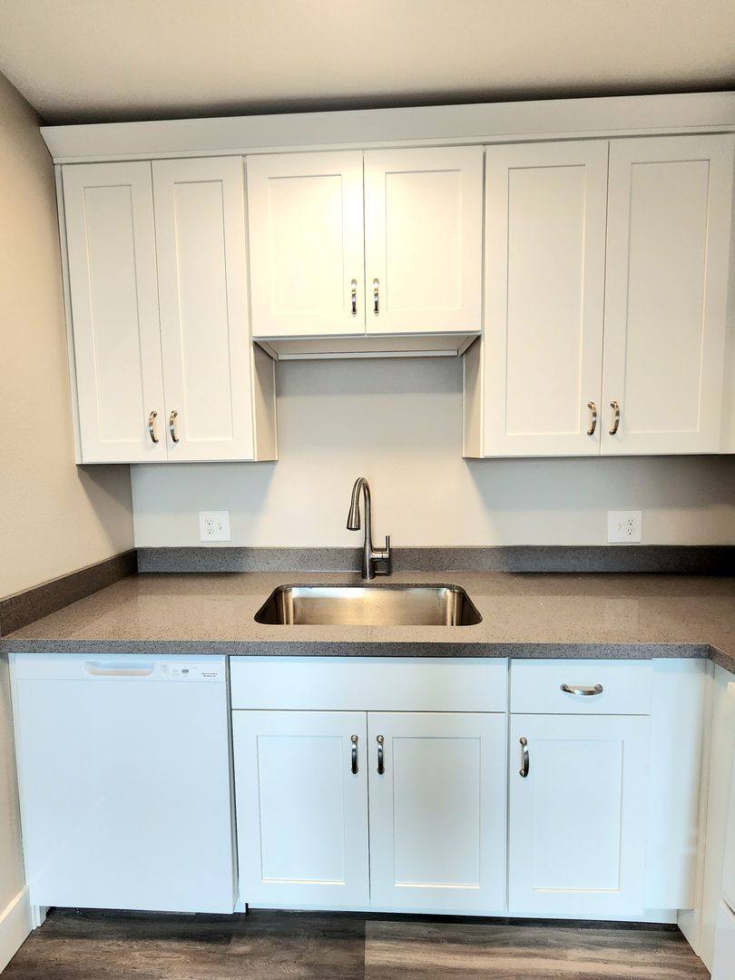 Apartment for rent at 731 5th Ave S, Kent, WA 98032