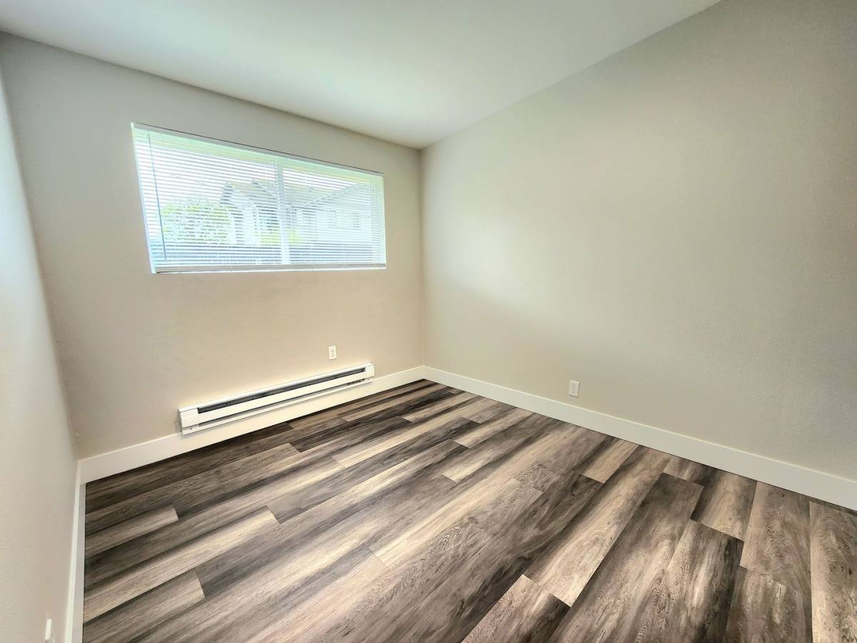 Apartment for rent at 731 5th Ave S, Kent, WA 98032