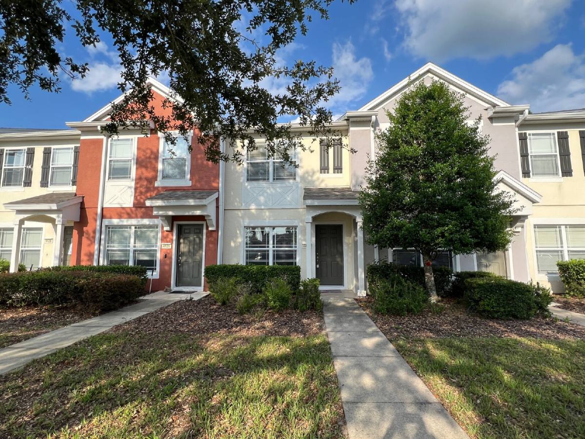 Townhouse for rent at 4430 SW 49th Ave, Ocala, FL 34474