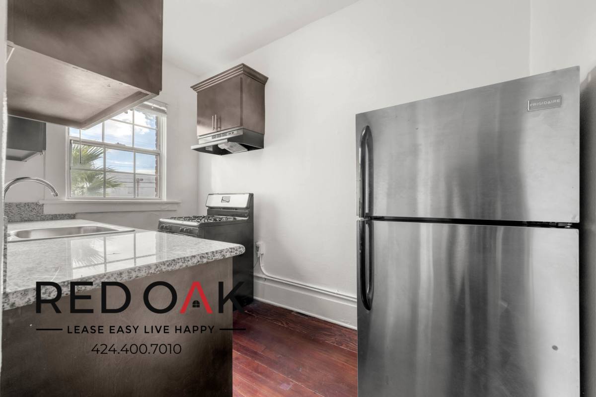 Condo for rent at 1110 S Lake St #107, Los Angeles, CA 90006