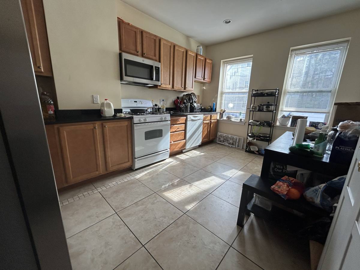 Apartment for rent at 191 Boylston St #1A, Jamaica Plain, MA 02130