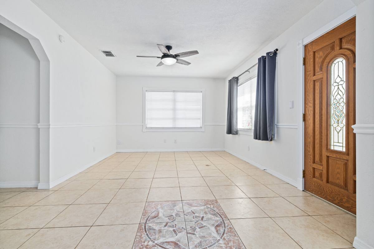 House for rent at 3005 W Kathleen St, Tampa, FL 33607