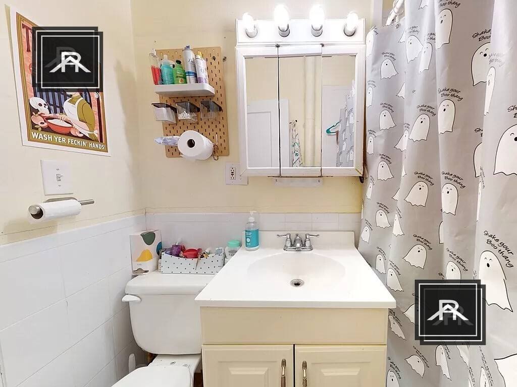 Apartment for rent at 1639 Commonwealth Ave #1, Brighton, MA 02135