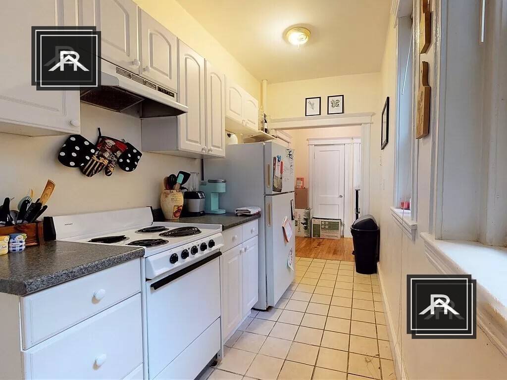 Apartment for rent at 1639 Commonwealth Ave #1, Brighton, MA 02135