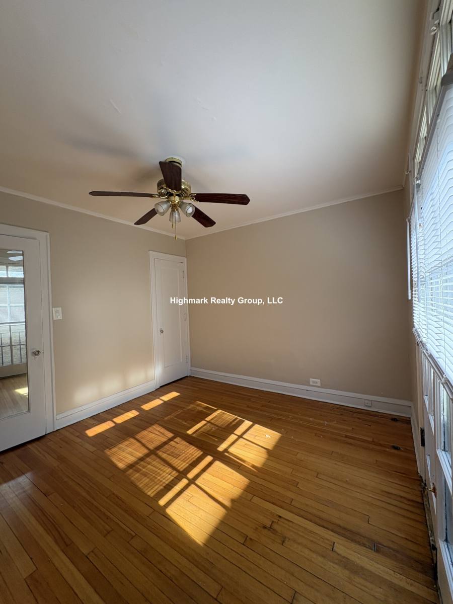 Apartment for rent at 907 Elmwood Ave #F3, Evanston, IL 60202