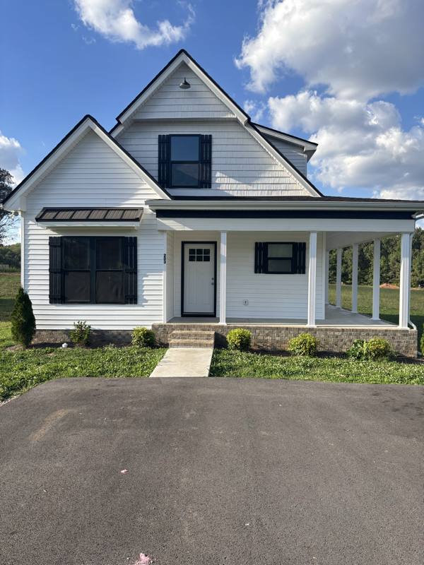 House for rent at 203 Cherokee, Lafayette, TN 37083